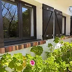 Alma Calorosa Garden